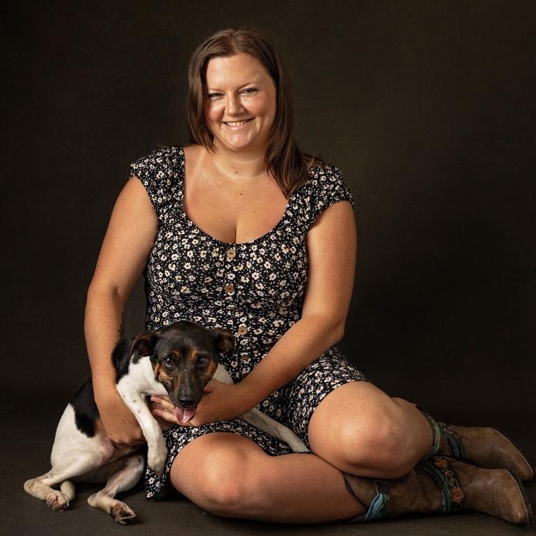 Image of Shelby, care coordinator at home with dignity